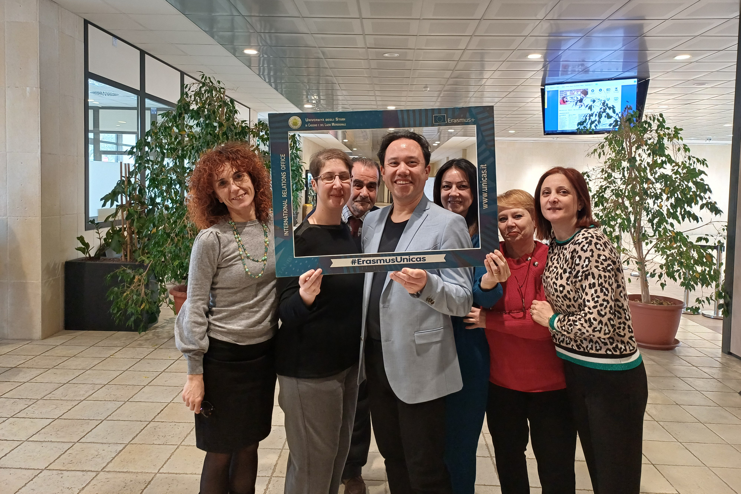 Gruppenfoto mit italienischen Erasmus-Kolleginnen und -Kollegen